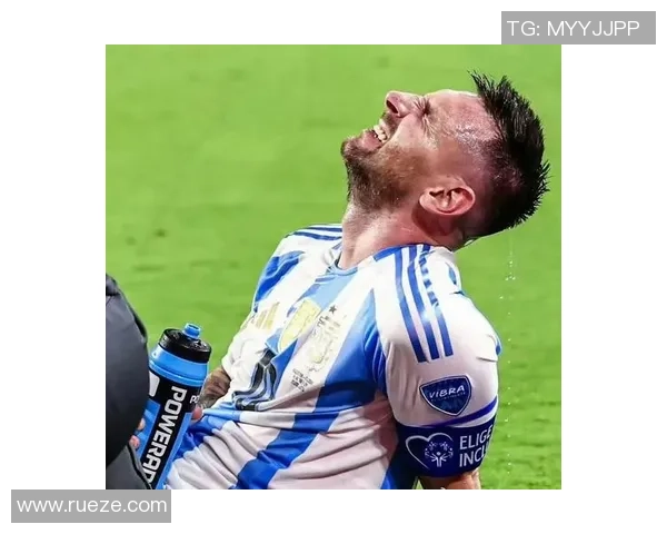 当绿茵巨星泪洒赛场那一刻伤痛远胜失利的无声叹息